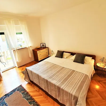 In Motion App With Sea View In Stobrec Apartamento